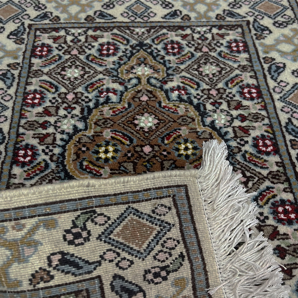 Tapete Persa Mood Bege com Marrom 60x40cm Tradição e Elegância em Cada Fio - Image 4